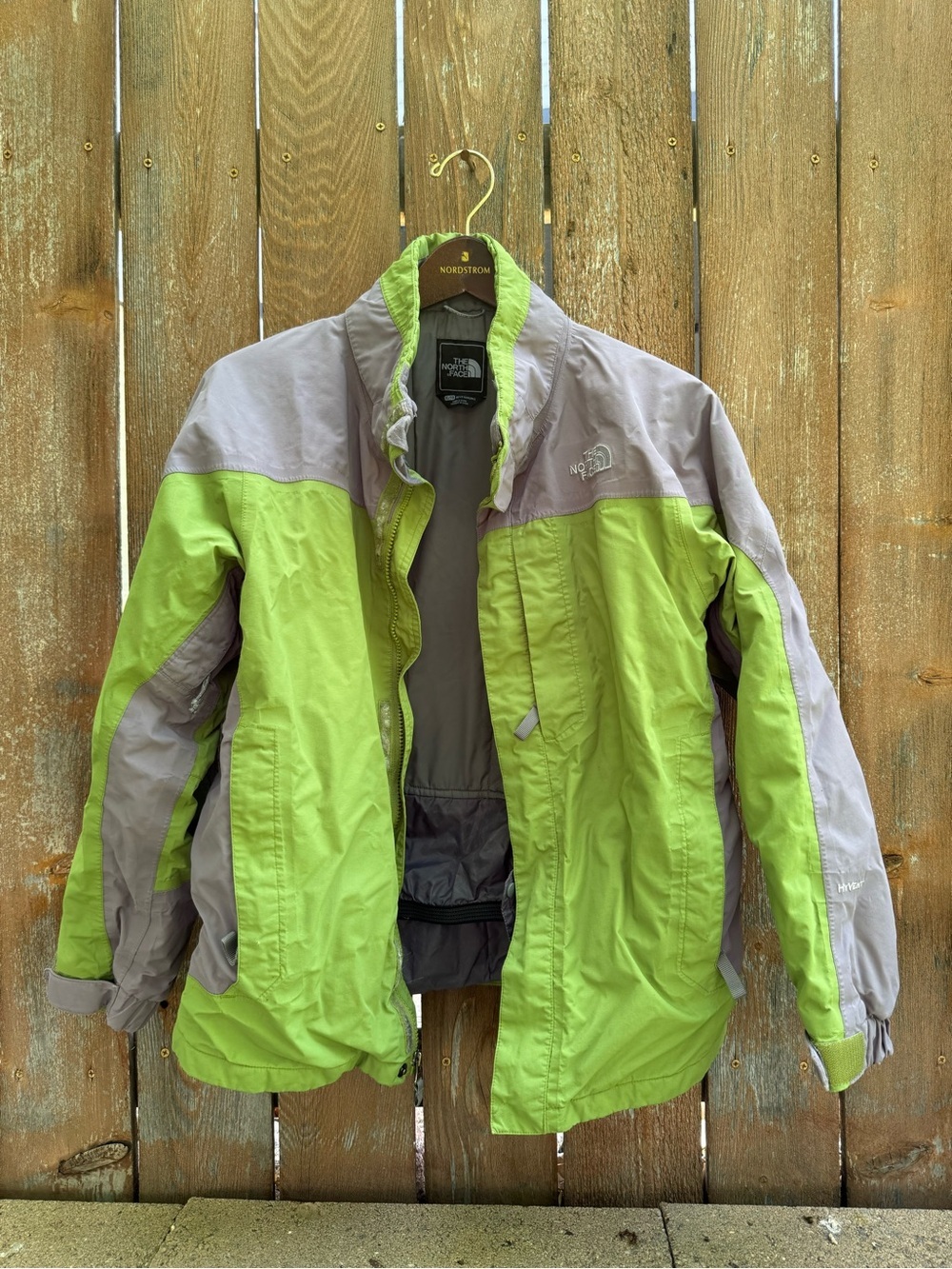 North Face Boys Green Gray Winter Jacket Ski Coat  Size XL